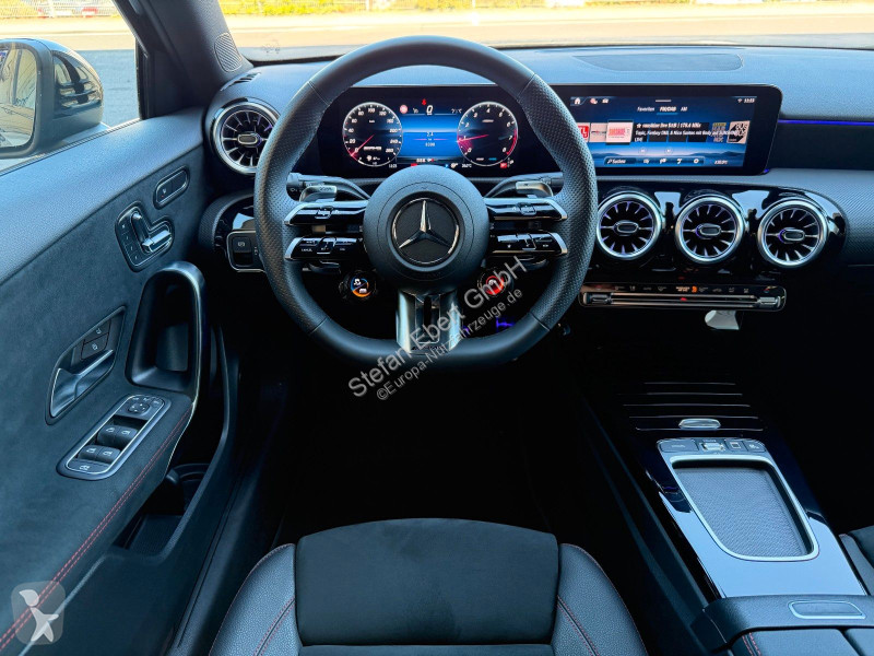 عربة نفعية Mercedes A 35 A...