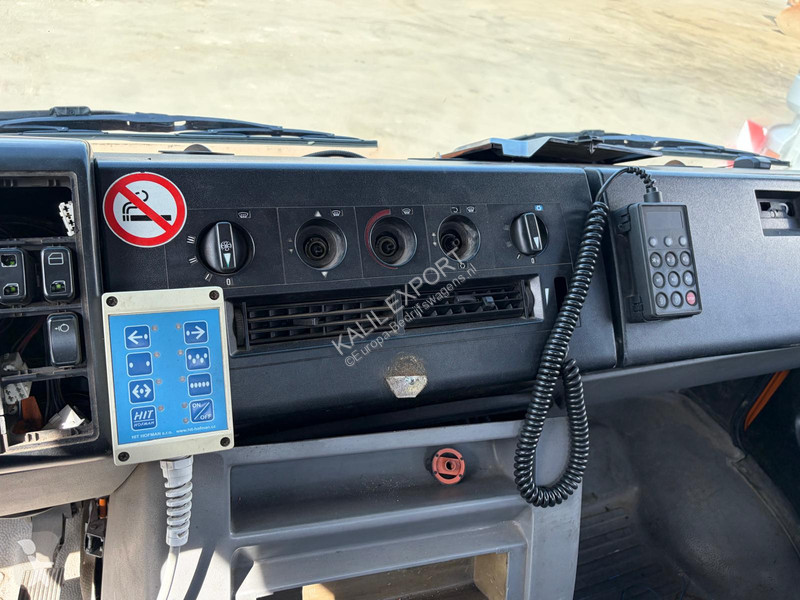 Nyttofordon Mercedes 816 Open Box - Manual...