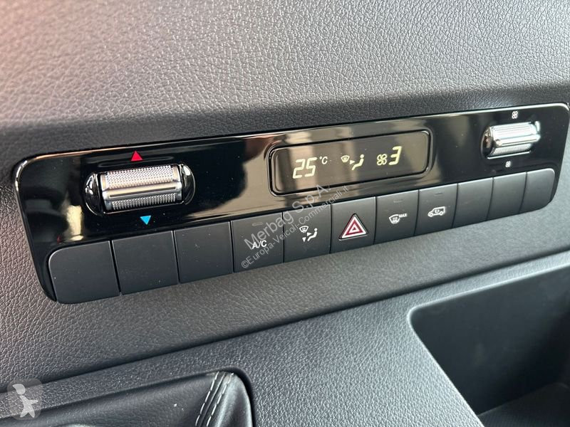 عربة نفعية Mercedes Telaio 311CDI 37/35 PRO