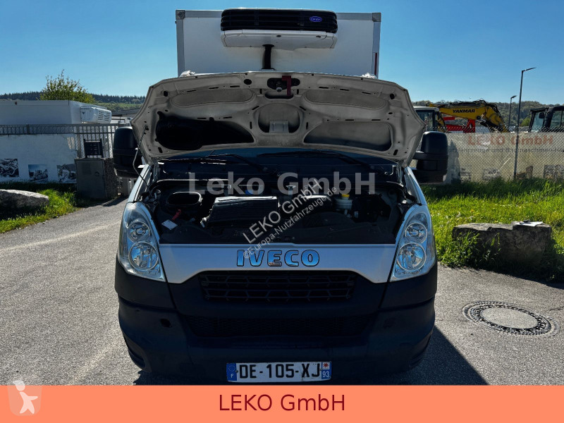 عربة نفعية Iveco 35C13 Mit Carrier Xr 350