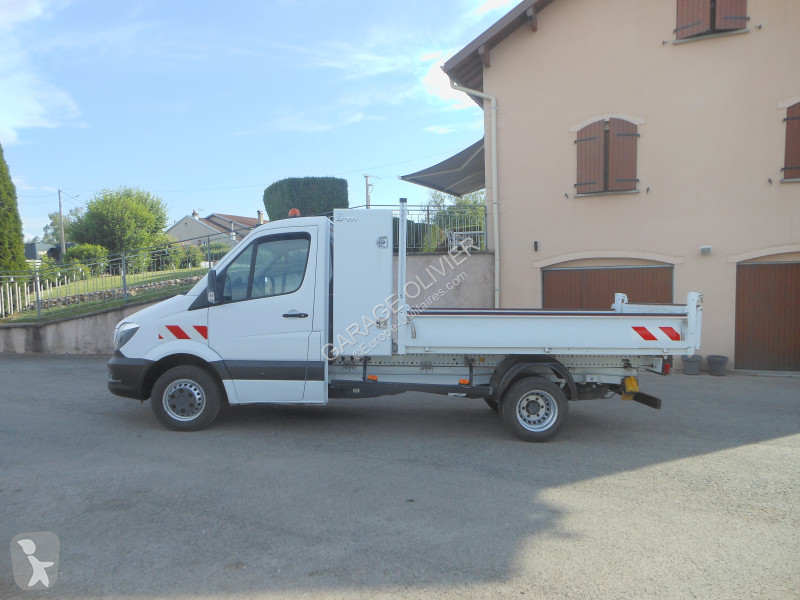 Véhicule utilitaire Mercedes Benne 514 CDI 37...