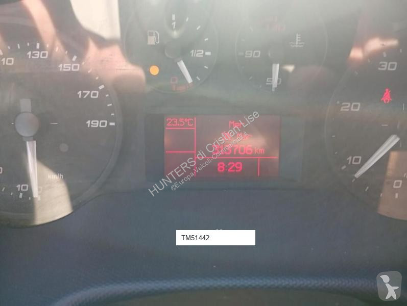 Veicolo commerciale Iveco 35-150
