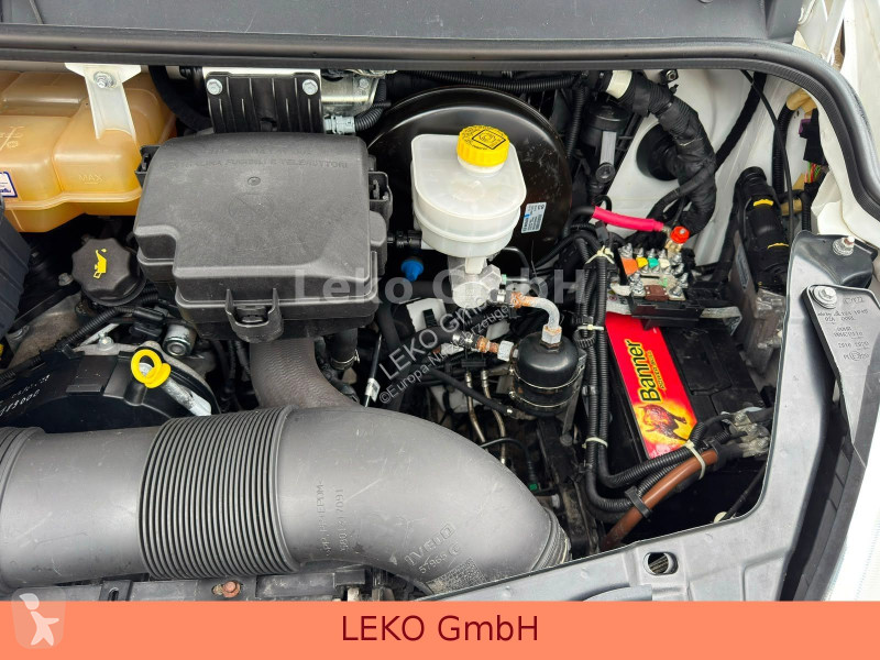Iveco 35C13 Mit Relec Froid TR32 Transporter