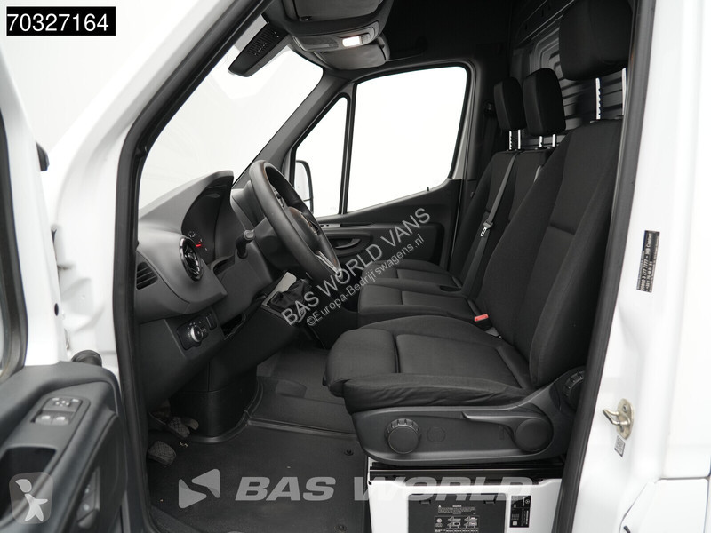 Véhicule utilitaire Mercedes 311 CDI L2H2 Airco...