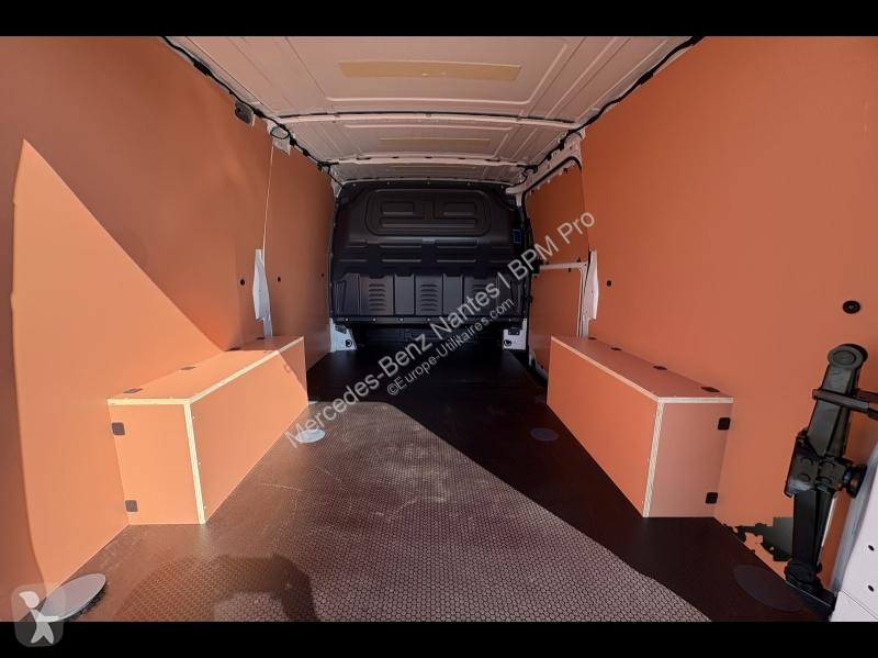 Mercedes Vito Fg  Long Pro Propulsion Transporter