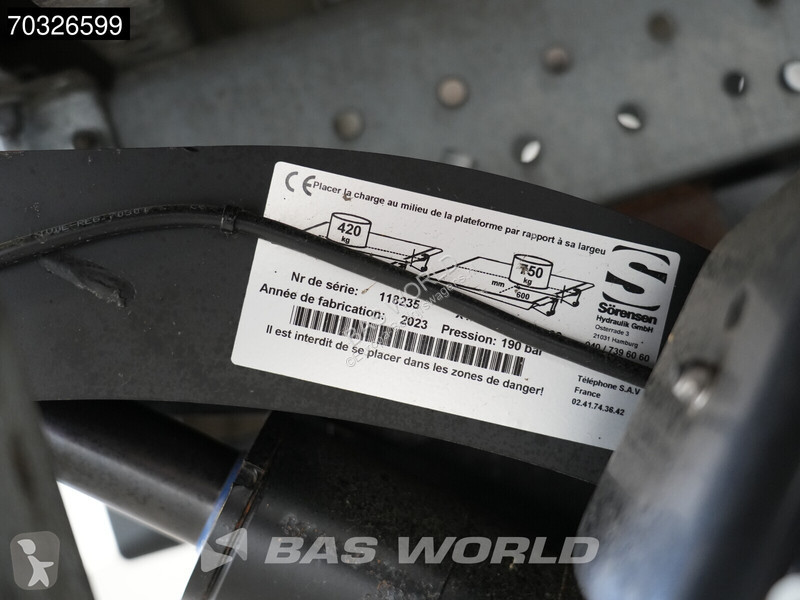 Véhicule utilitaire Iveco 35C16 3.0L Laadklep...