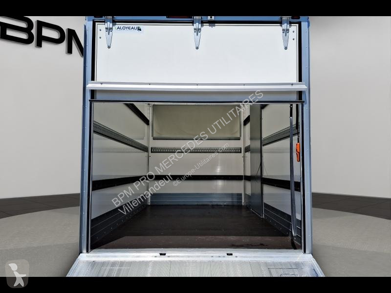 Mercedes  Transporter