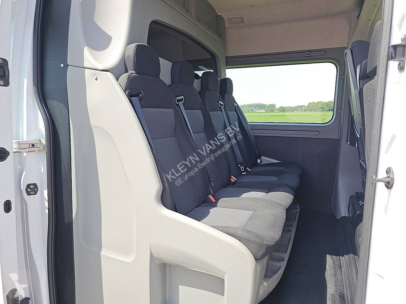 Furgoneta Renault 2.3 L2H2 Dubbele Cabine!