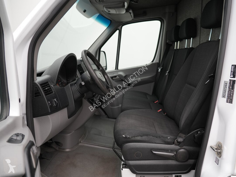 Haszongépjármű Mercedes 313 CDI