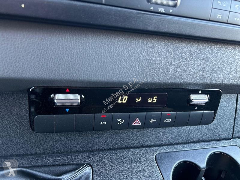 عربة نفعية Mercedes 314 2.1 cdi F 37/35 rwd...