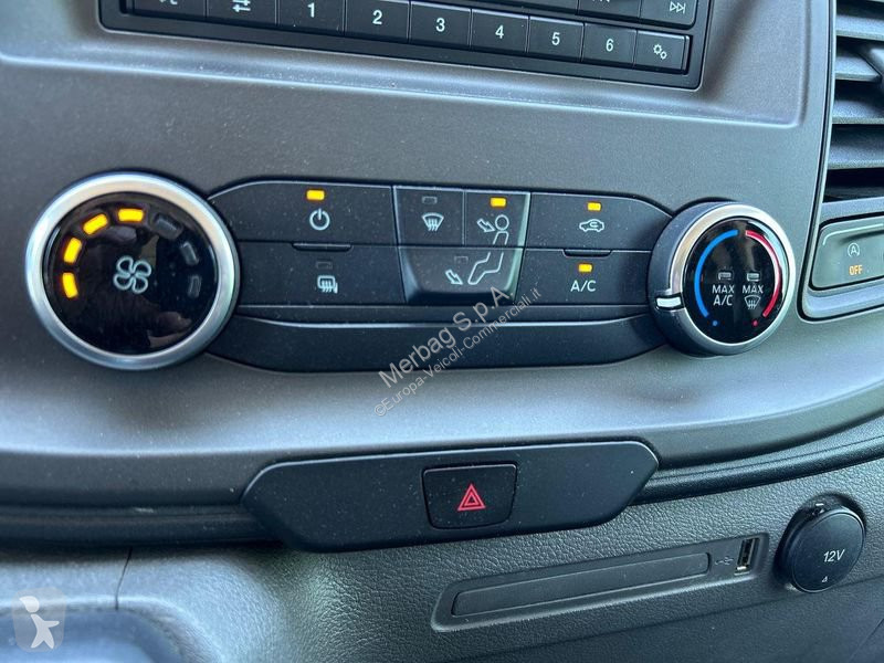 Furgoneta Ford 300 2.0 tdci 130cv Titanium L1H1...