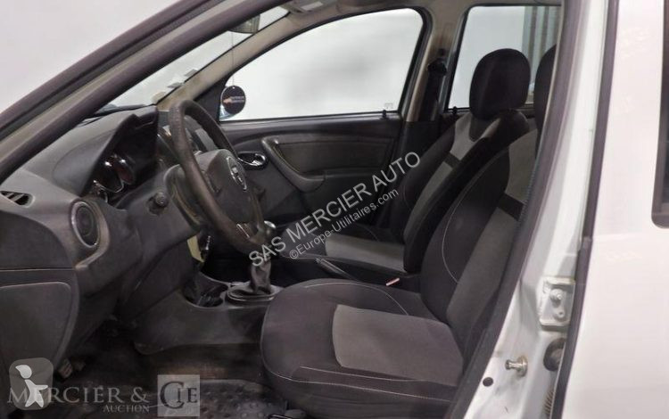 Nyttofordon Dacia
