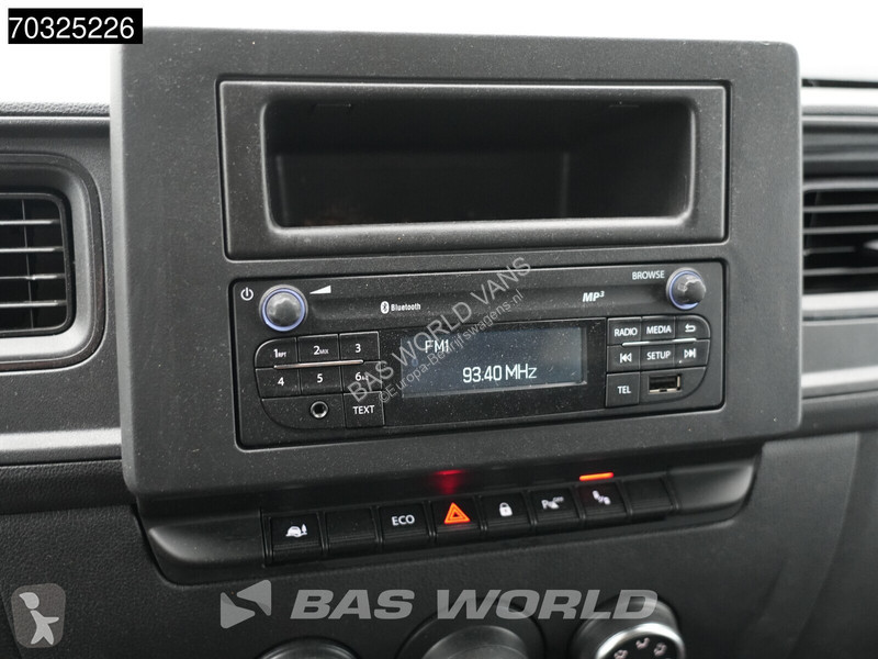 Užitkové vozidlo Renault L3H2 LED Airco Cruise...