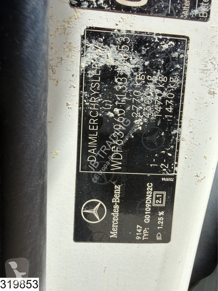 عربة نفعية Mercedes Manual ?