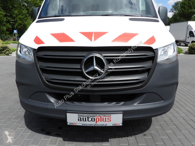 Samochód dostawczy Mercedes 25ASTER