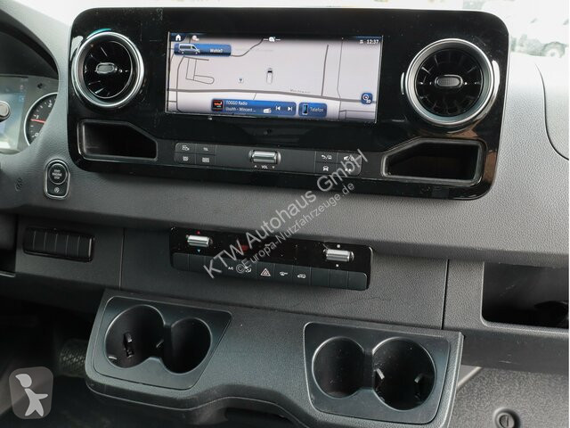 Véhicule utilitaire Mercedes Sprinter 317...