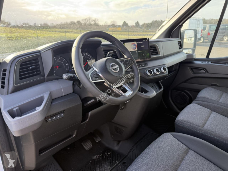Véhicule utilitaire Nissan INTERSTAR 3.5t L3H2...