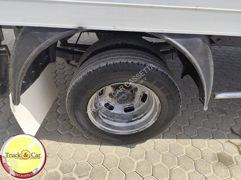 Samochód dostawczy Iveco