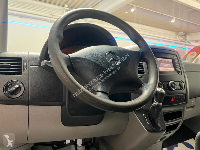 عربة نفعية Mercedes 213/316...