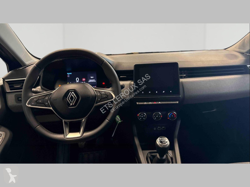 Véhicule utilitaire Renault CLIO V