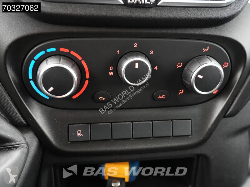 Коммерческий автомобиль Iveco 35C16 3.0L...