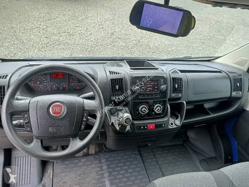 Samochód dostawczy Fiat