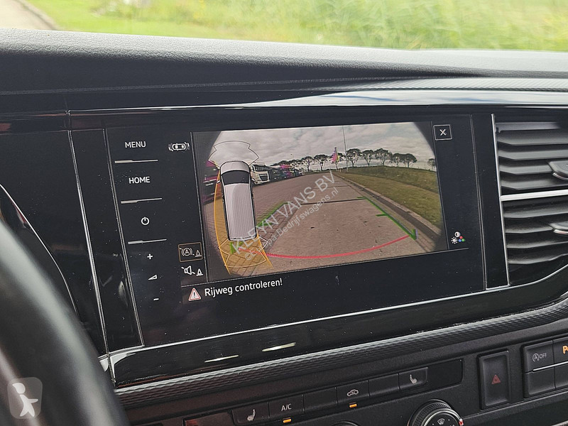 عربة نفعية Volkswagen 2.0 TDI L1H1 Navi Automaat