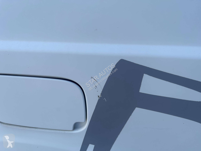 عربة نفعية Peugeot