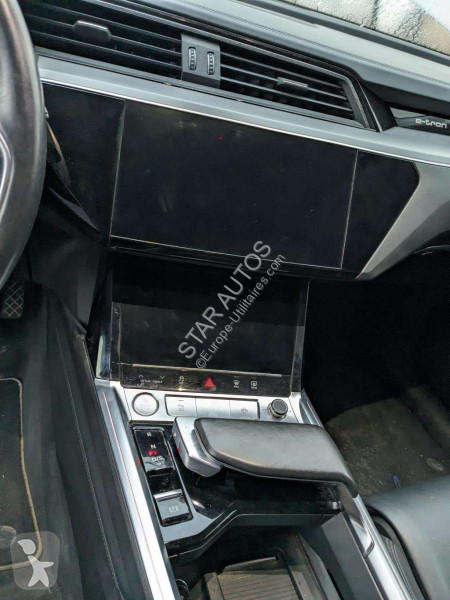 Véhicule utilitaire Audi