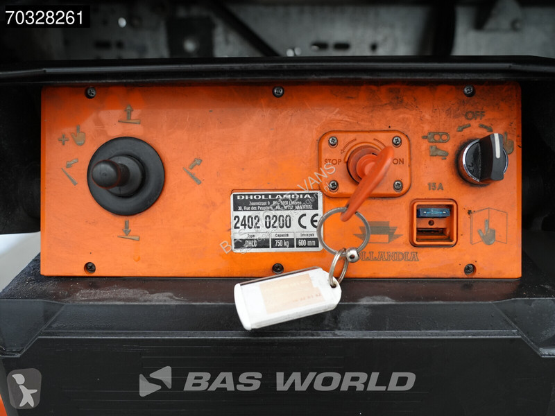 Véhicule utilitaire Iveco 35C16 3.0L Laadklep...