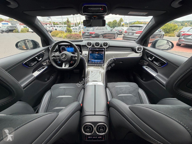Samochód dostawczy Mercedes 63 AMG...