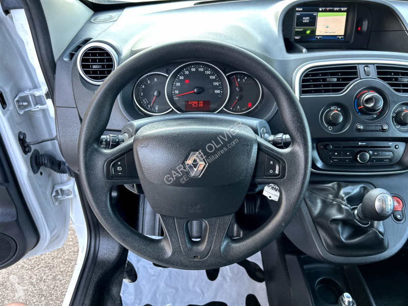 Véhicule utilitaire Renault 1.5 Blue dci 95...