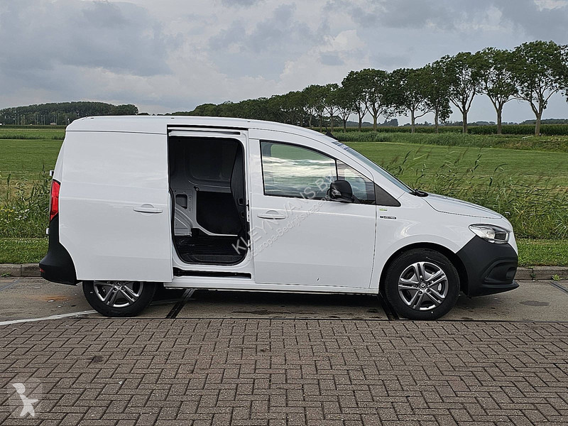 عربة نفعية Mercedes 51kWh L1 290Km WLTP e