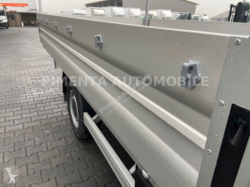 Furgoneta Mercedes 317/43 Doka...
