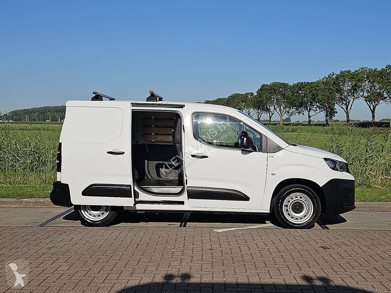 Furgoneta Peugeot 1.5 L1 Navi NAP Euro6 AC