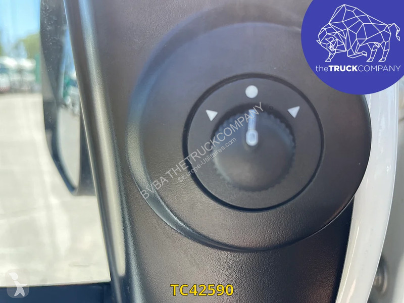 عربة نفعية Peugeot 1.2 HDI - AIRCO