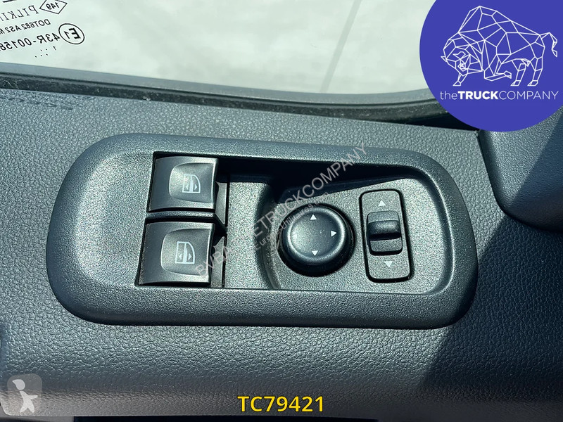 Furgoneta Renault 2.3 DCI KOFFER MET LAADBRUG