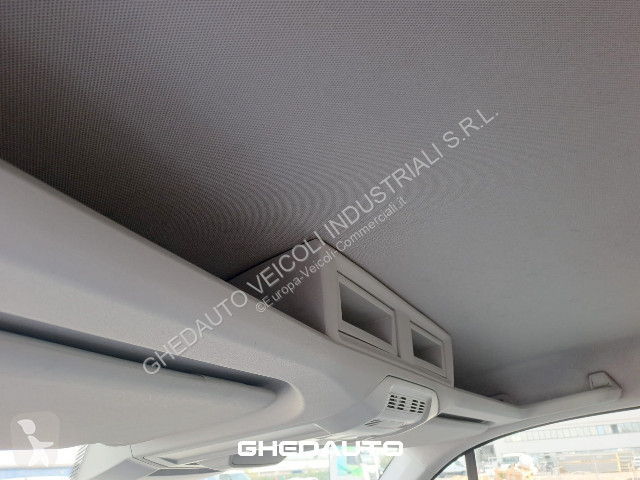 عربة نفعية Volkswagen Crafter FURGONE