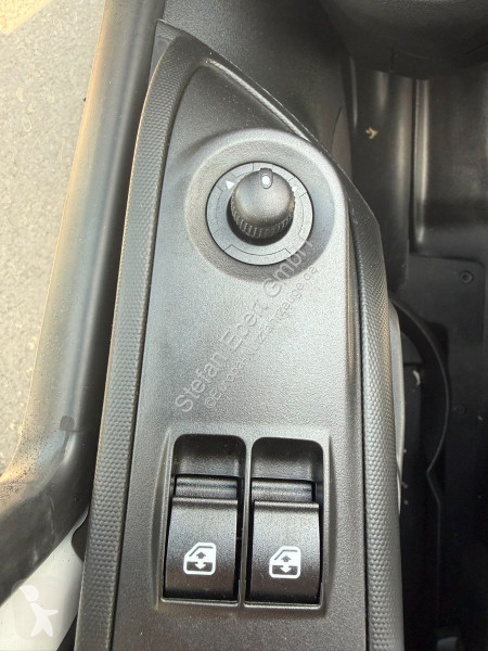 Furgoneta Iveco 35S16H3.0A8 V Y ASC-Ausbau...