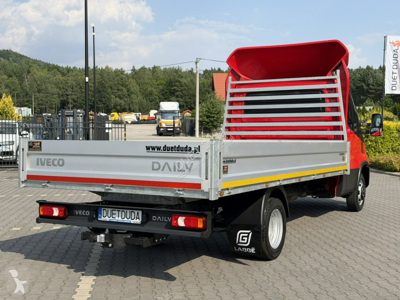 Лекотоварен автомобил Iveco