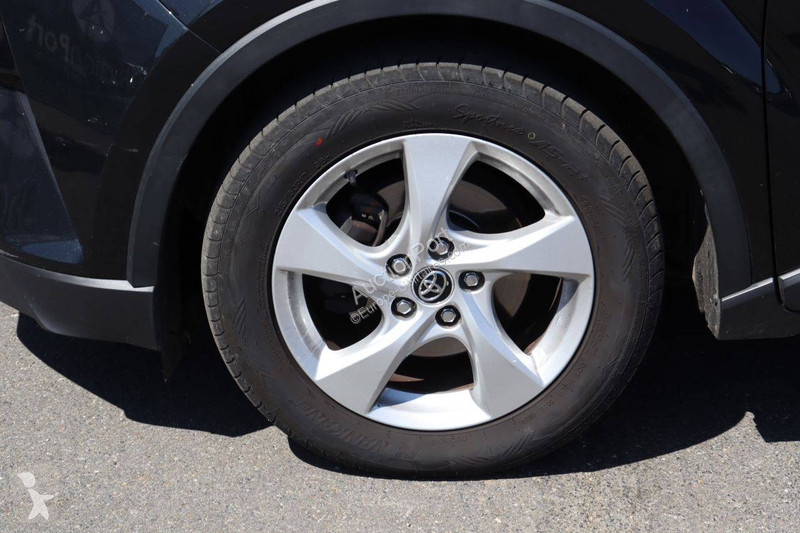 Autoutilitară Toyota