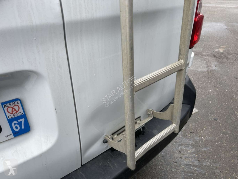 Peugeot  van