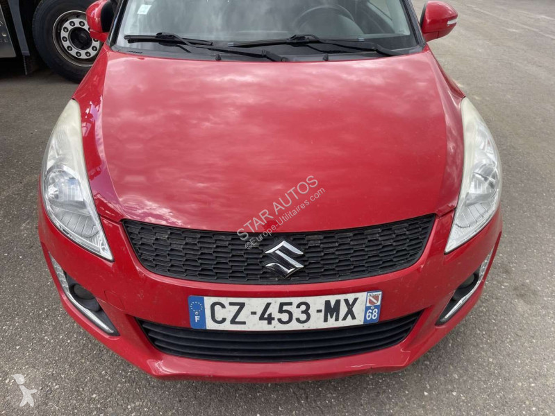 Samochód dostawczy Suzuki