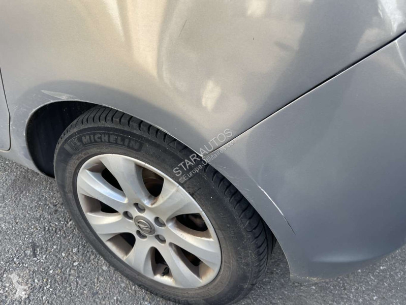 Samochód dostawczy Opel