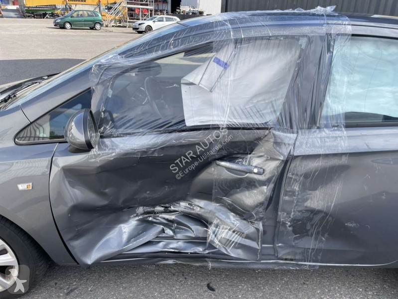 Véhicule utilitaire Opel