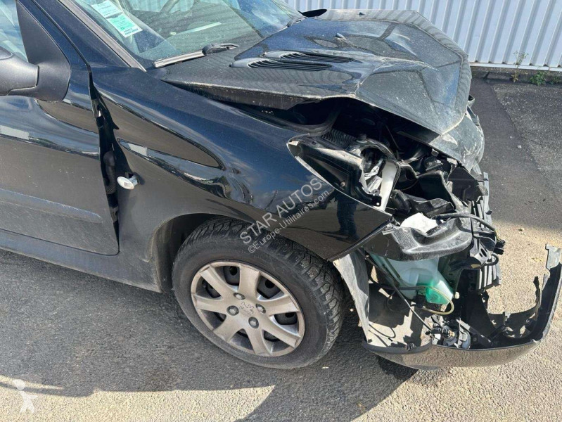 Véhicule utilitaire Peugeot