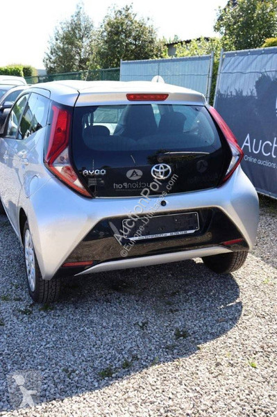 Autoutilitară Toyota