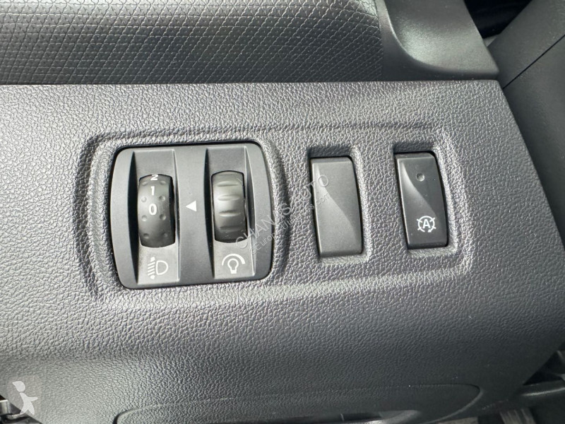 Véhicule utilitaire Renault Estate 0.9 TCe 90 zen