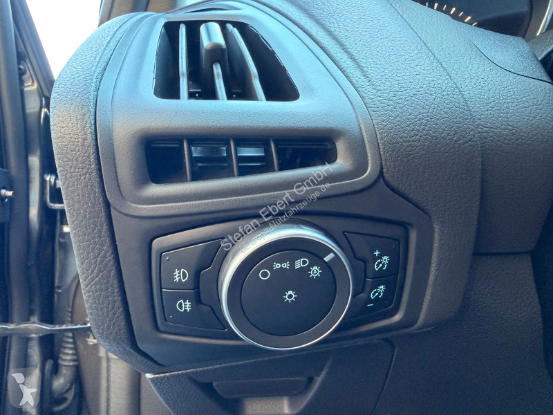 Samochód dostawczy Ford Turnier...