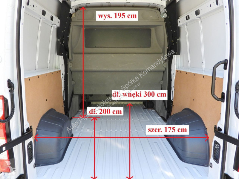Samochód dostawczy Renault  MASTER